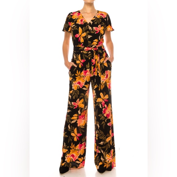 NWOT Maggy London Woman FLORAL SHORT FLUTTER-SLEEVE JUMPSUIT Size 16 - Picture 2 of 11